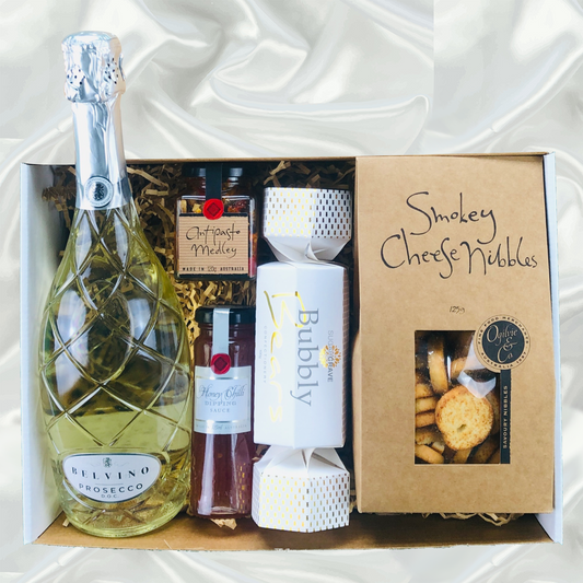 Wine & Serenity Picnic Hamper
